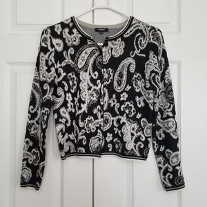 Premse studio sweater size S